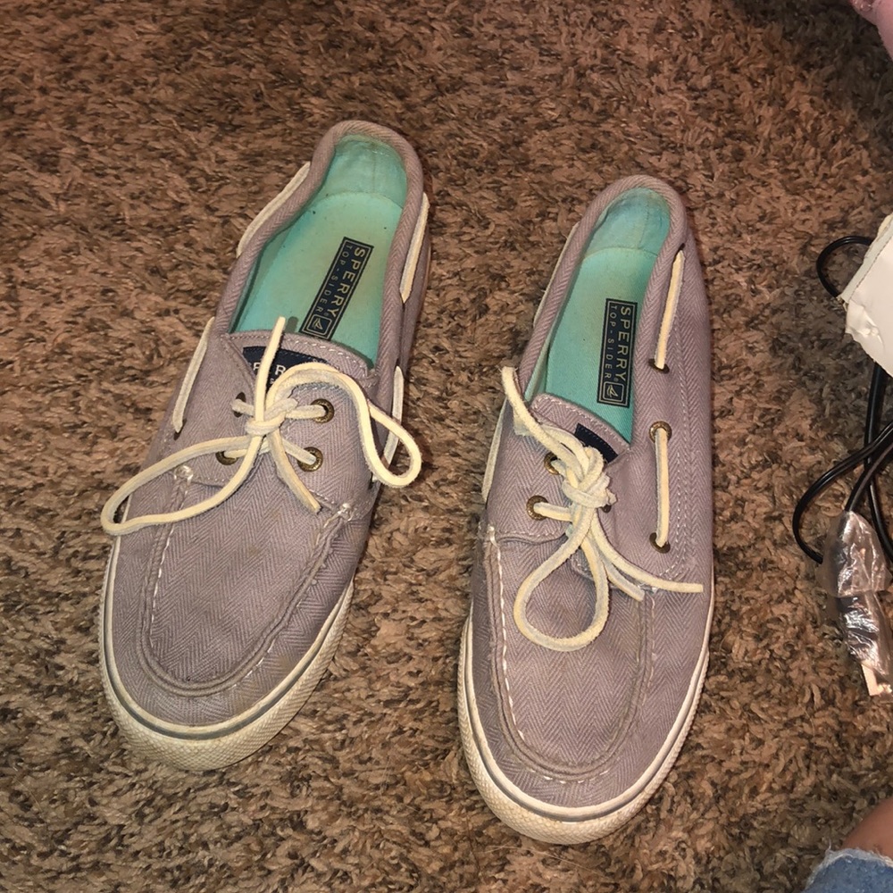 low top sperrys